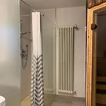 Casa vacanze Bei Lauingen, Mit Sauna Und Gartenlounge *